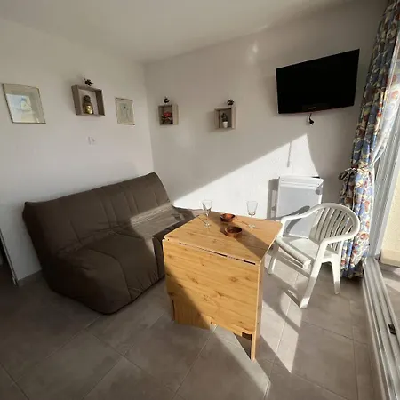 Apartment 2 Couchages Cap D'agde Naturisme Cn060-l10 Agde